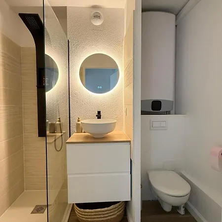 Le Cosy Parking Gratuit Piscine Terrain De Tennis Castelginest