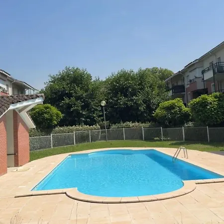 Le Cosy Parking Gratuit Piscine Terrain De Tennis * Castelginest